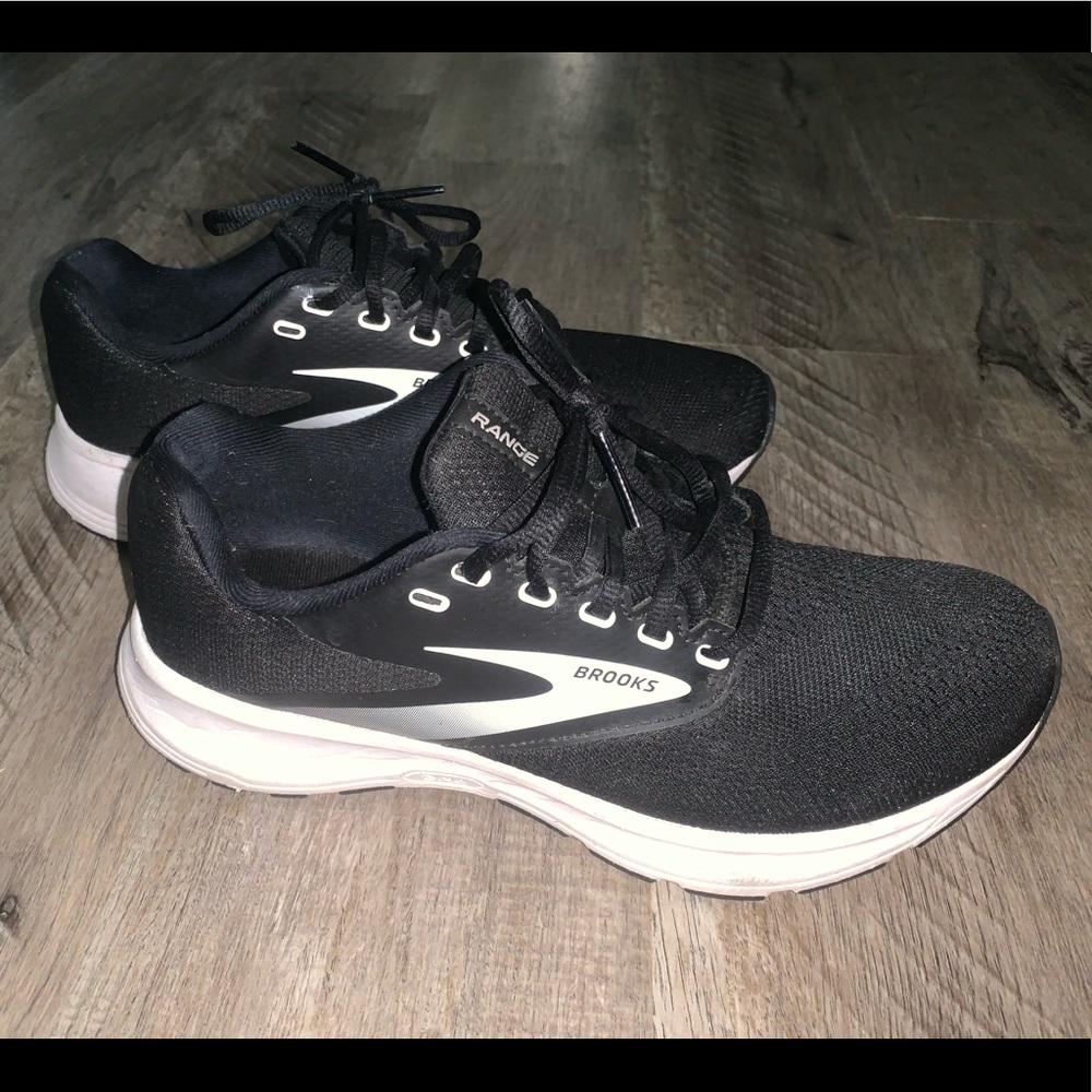 Brooks Range Running Shoes
